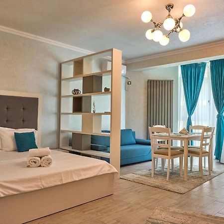 Moonlight Studio - Spa N Pools Beach Resort 마마이아 외부 사진
