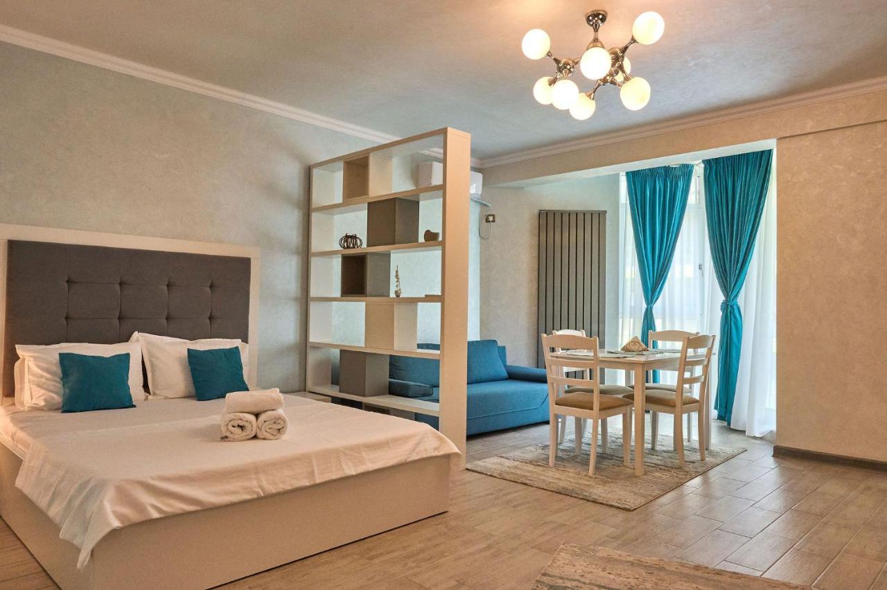 Moonlight Studio - Spa N Pools Beach Resort 마마이아 외부 사진